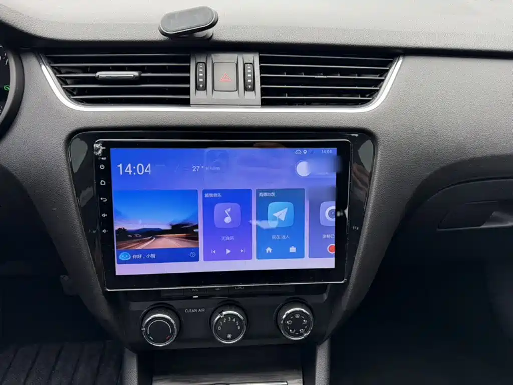 Skoda Octavia 2016 — фото 14