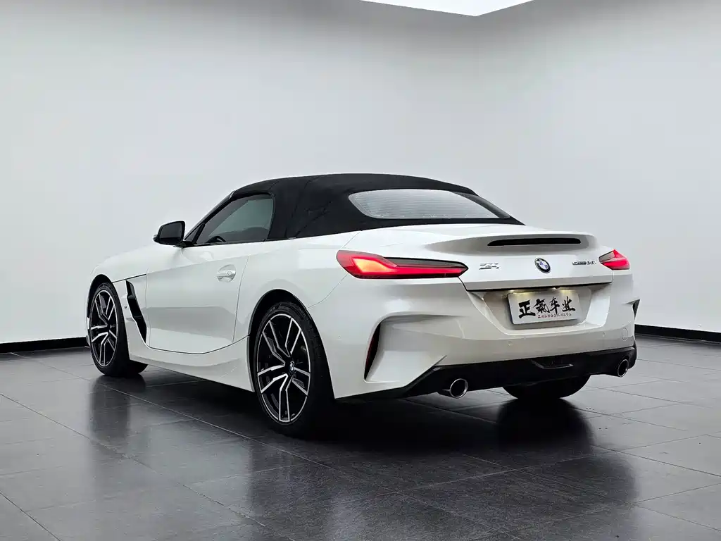 BMW Z4 2019 — фото 40