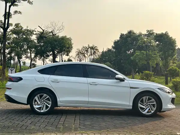 Volkswagen Lamando 2023