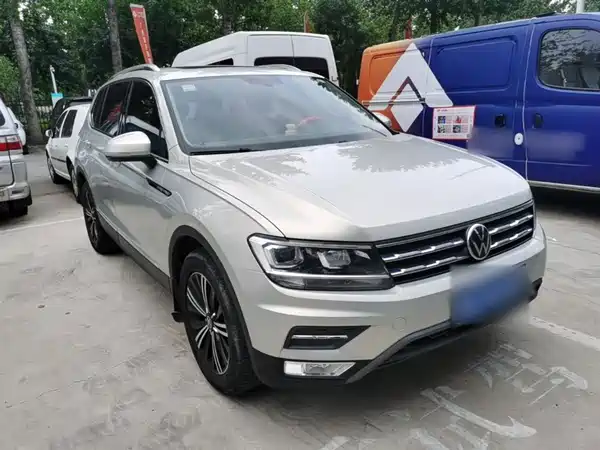 Volkswagen Tiguan L 2021
