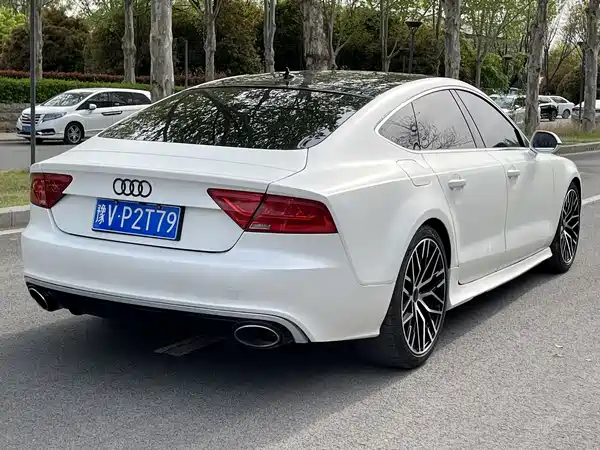 Audi A7 2014