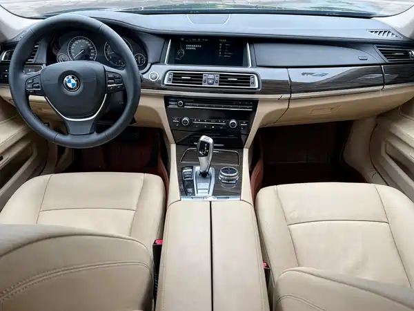 BMW 7 Series 2013