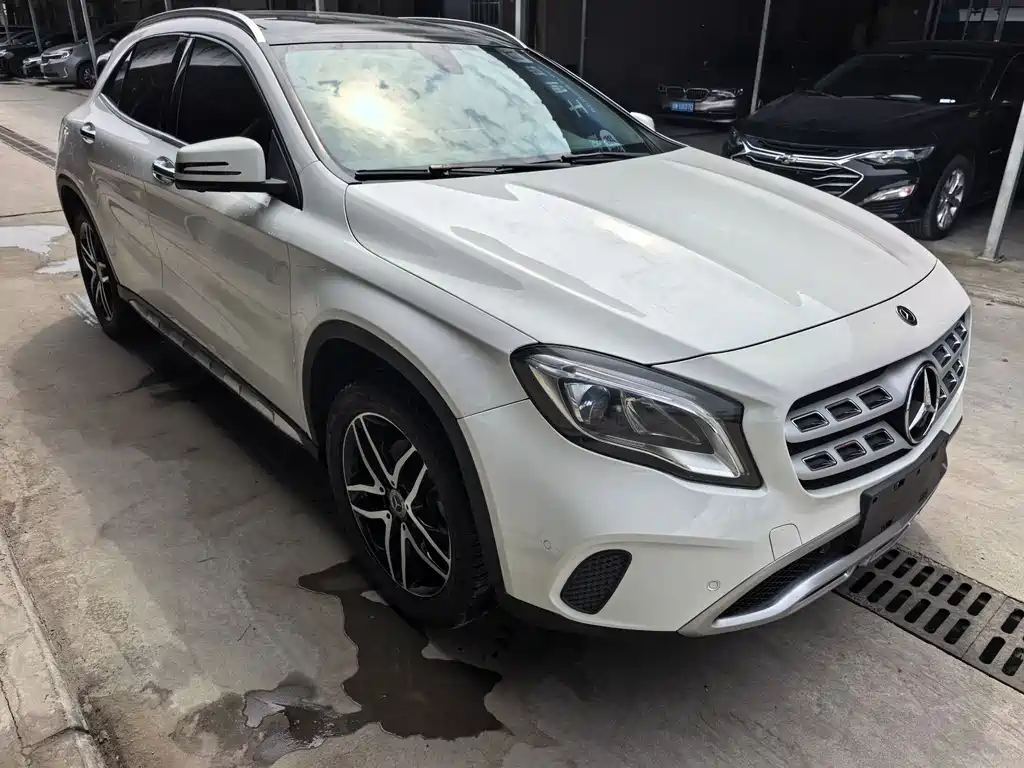 Mercedes-Benz GLA 2018