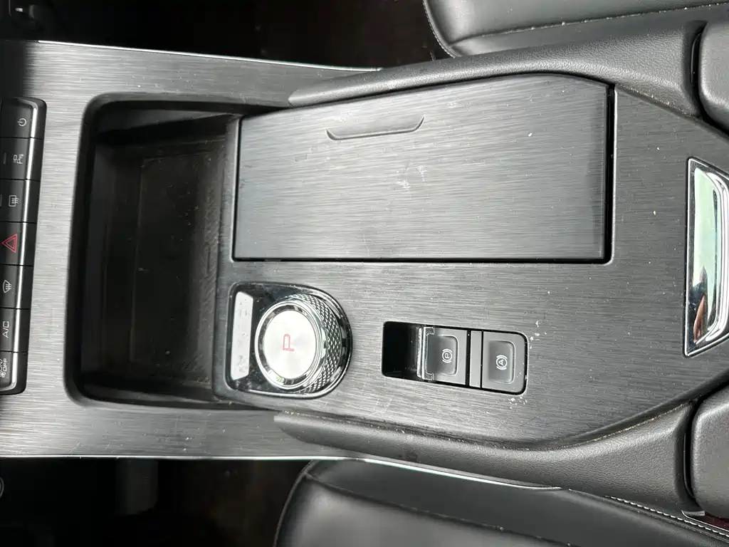 Haval H6 2023 — фото 10