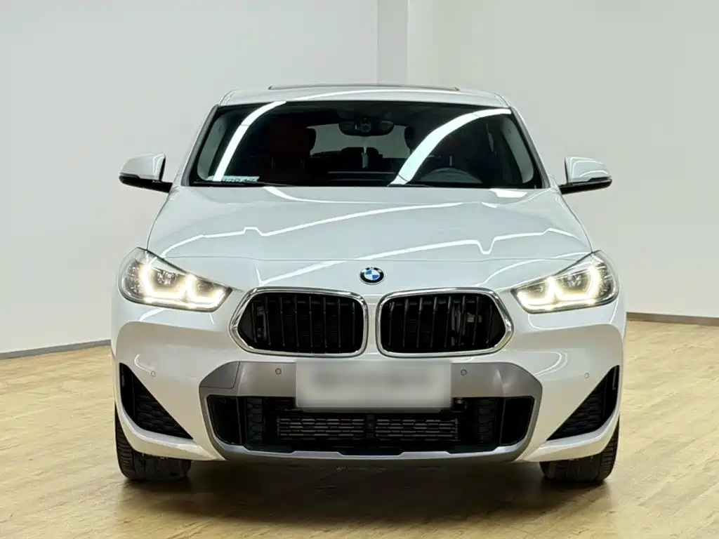 BMW X2 2022 — фото 7