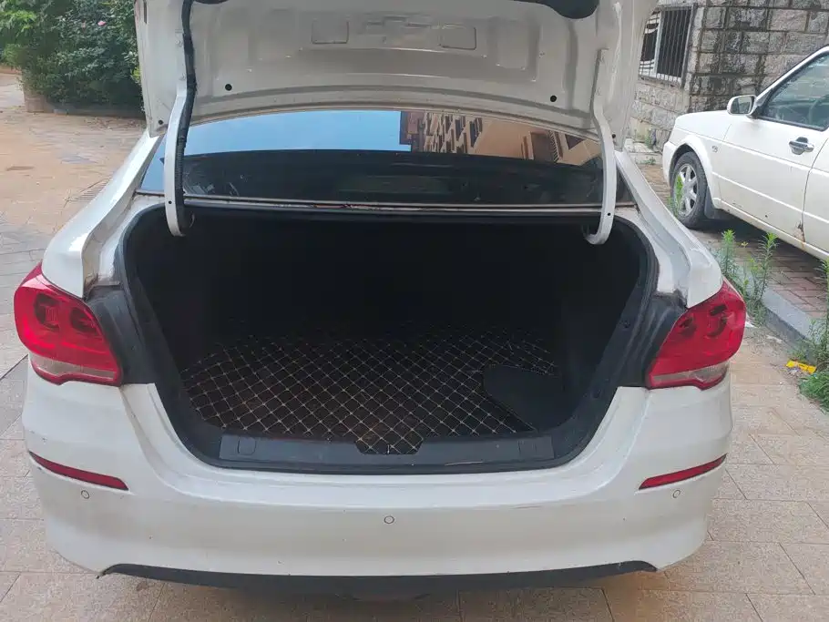 Chevrolet Cavalier 2018
