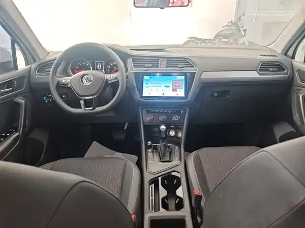 Volkswagen Tiguan L 2017