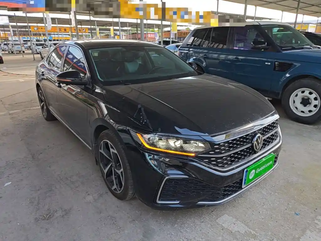 Volkswagen Passat 2023