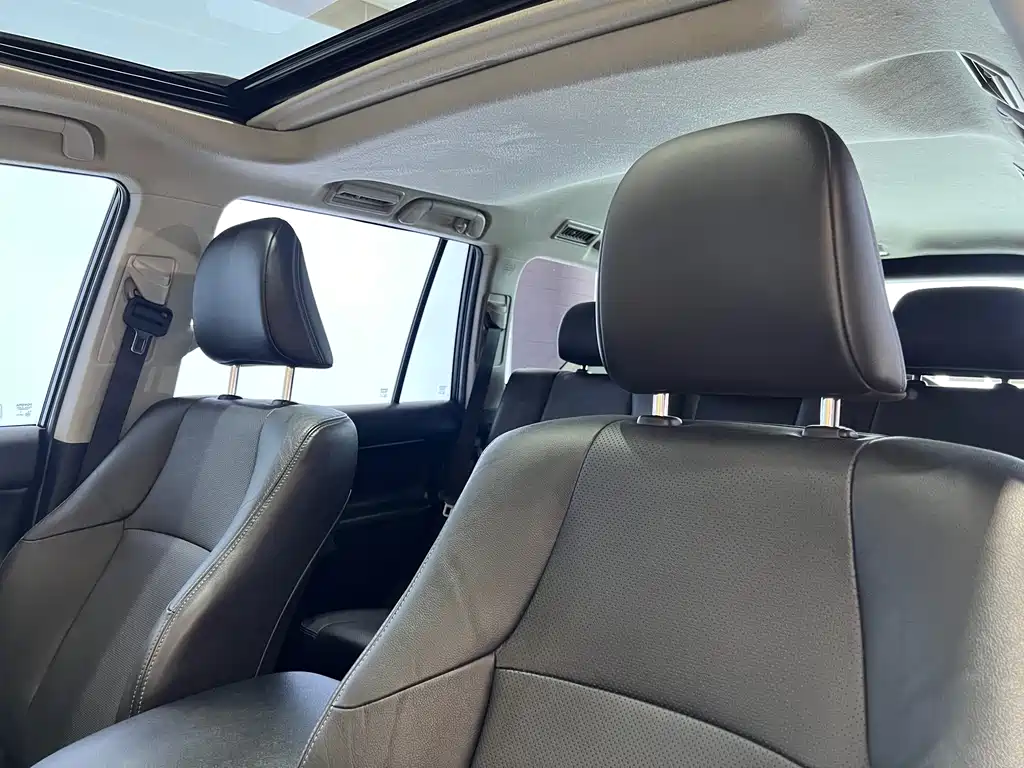Toyota Prado 2020 — фото 11