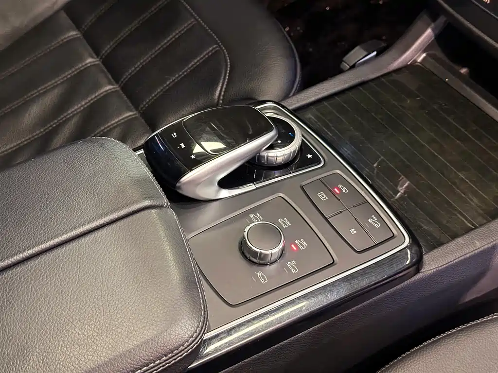 Mercedes-Benz GLS 2021 — фото 22