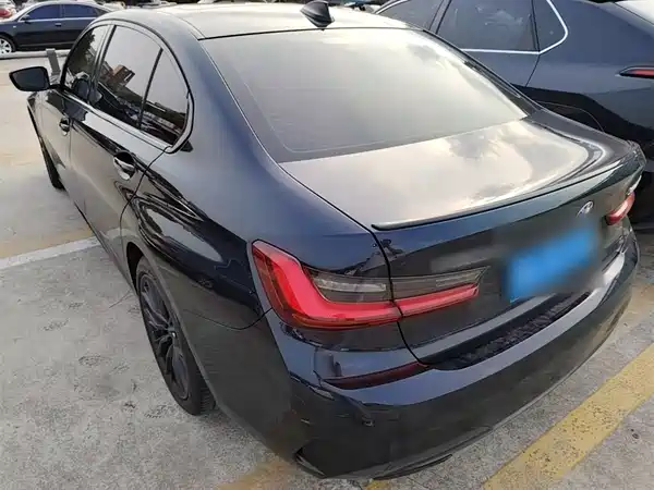 BMW 3 Series 2022