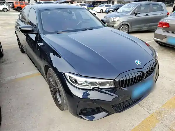 BMW 3 Series 2022