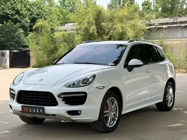 Porsche Cayenne 2015