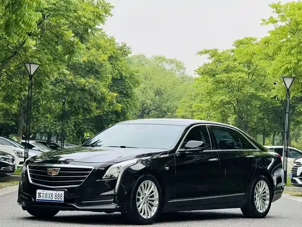 Cadillac CT6 2017