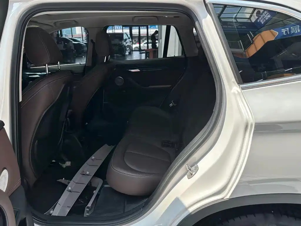 BMW X1 2022 — фото 12