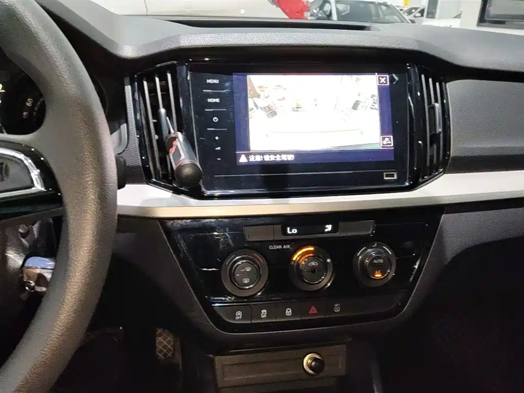 Skoda Kamiq 2021 — фото 13
