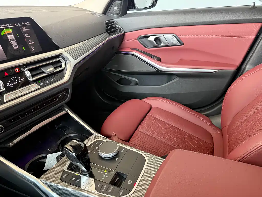 BMW 3 Series 2022 — фото 12