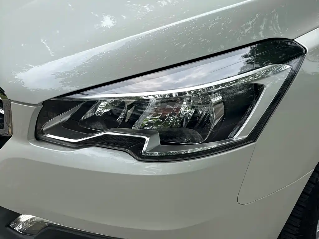 Peugeot 508 2016 — фото 5