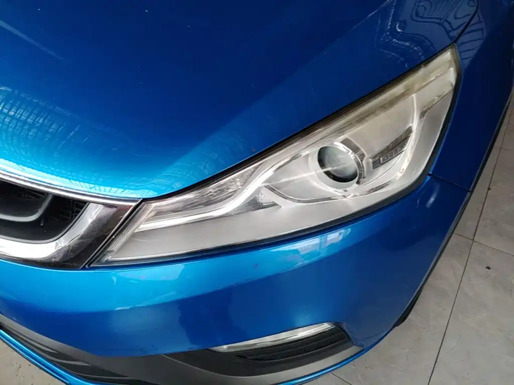 Geely Emgrand GS 2017 — фото 24