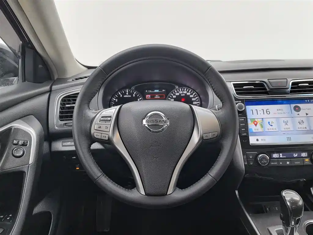 Nissan Teana 2015 — фото 11
