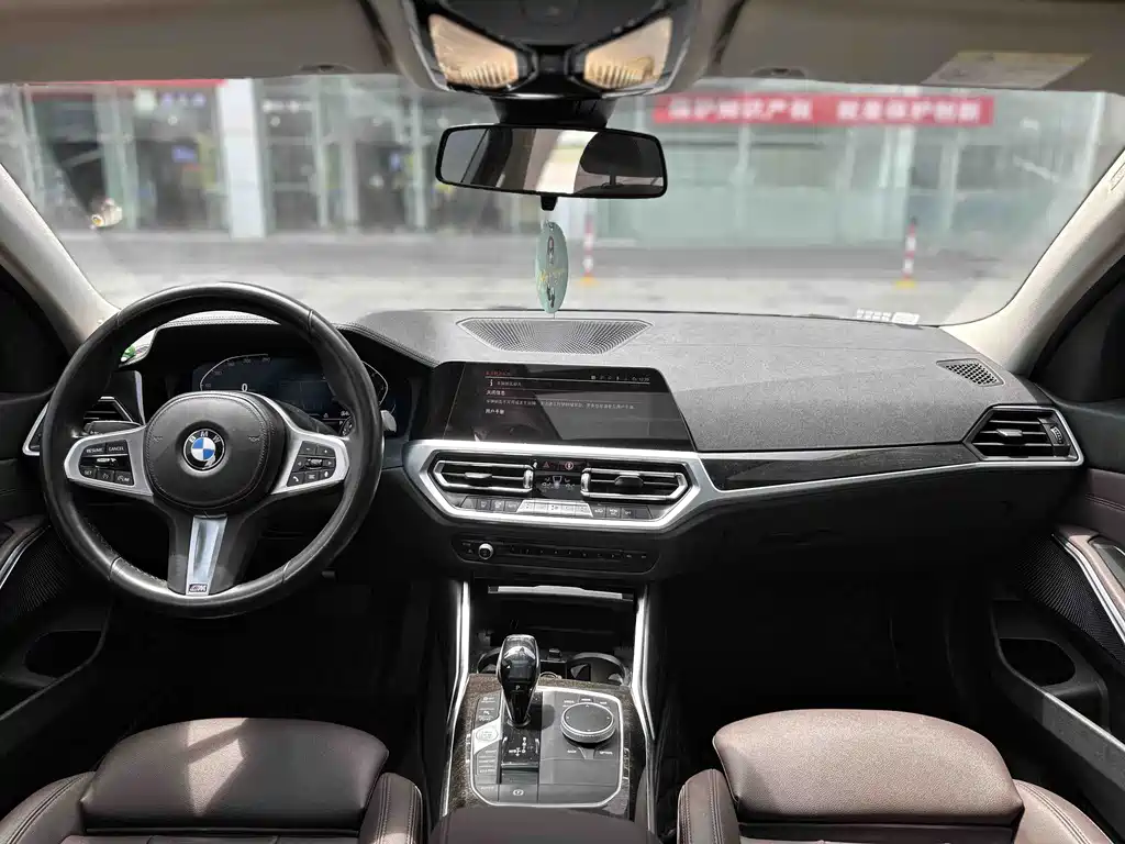 BMW 3 Series 2020 — фото 14