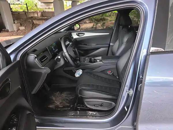 BYD Seal 06 DM-i Travel Edition 2025