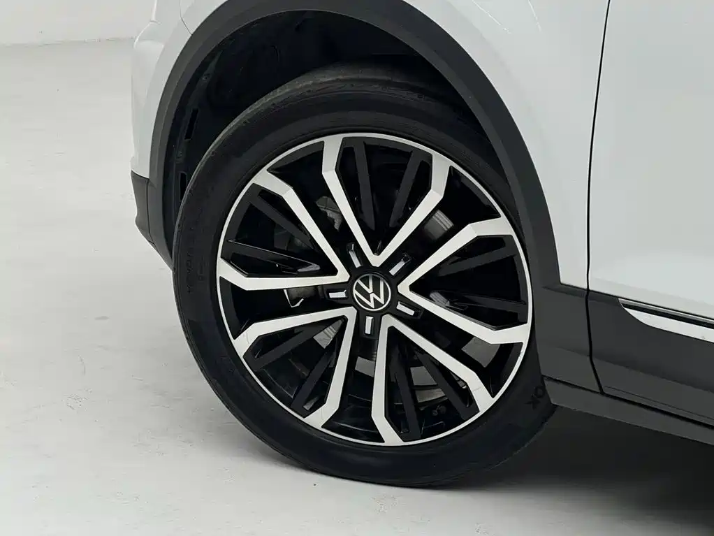 Volkswagen T-Roc 2022 — фото 14