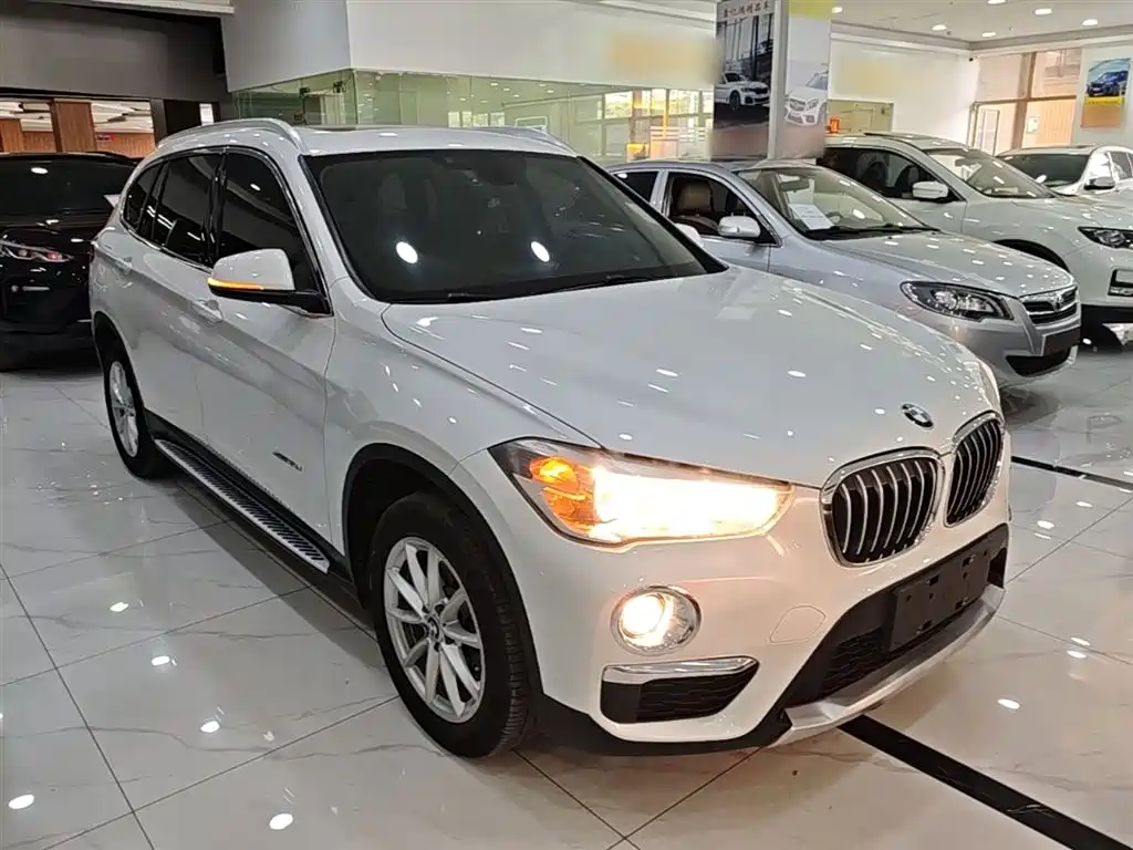 BMW X1 2017 — фото 4