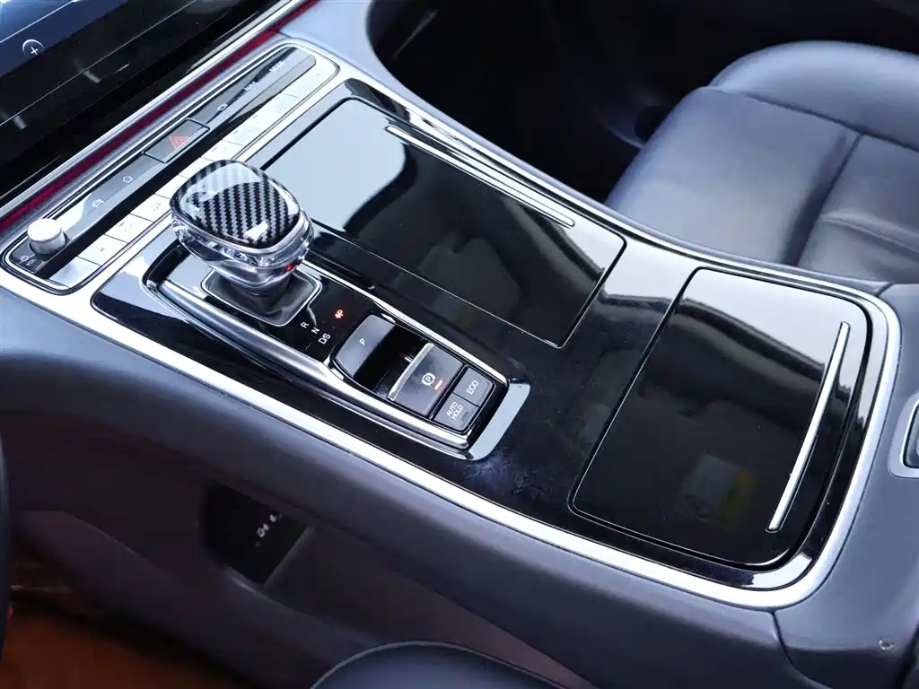 GAC Motor Trumpchi M8 2022 — фото 12