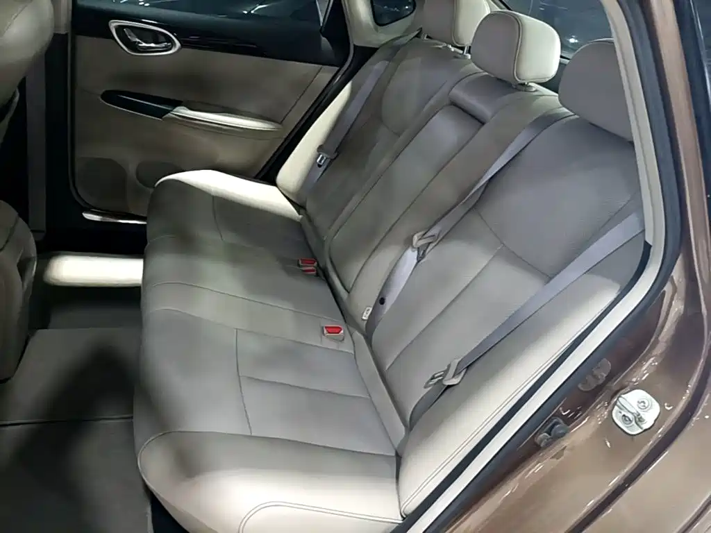 Nissan Sylphy 2017 — фото 17