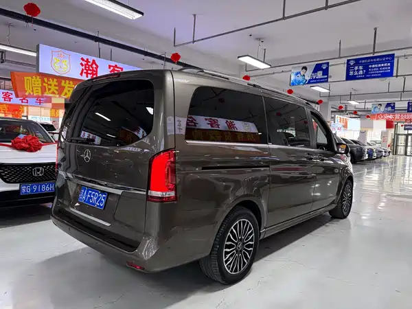 Mercedes-Benz V-Class 2017