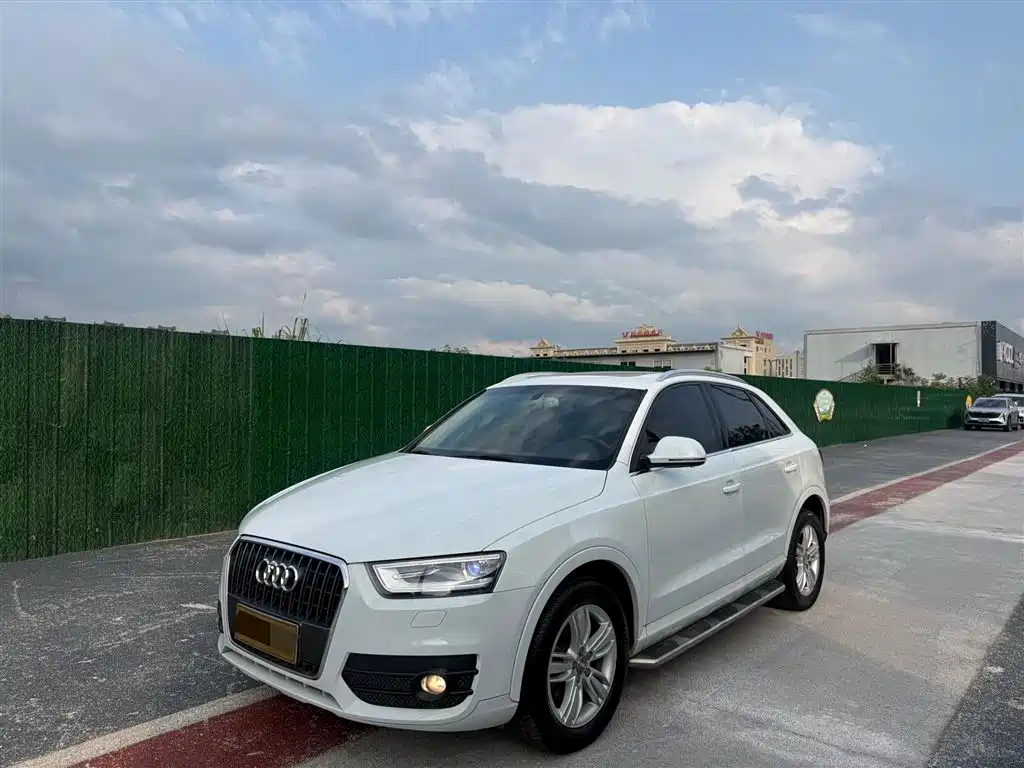 Audi Q3 2014 — фото 1