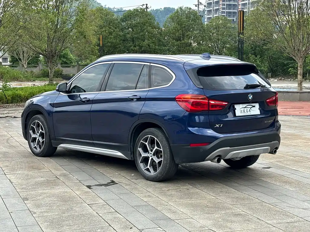 BMW X1 2019 — фото 7