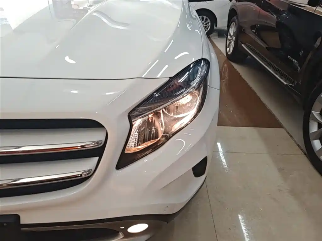 Mercedes-Benz GLA 2017 — фото 24