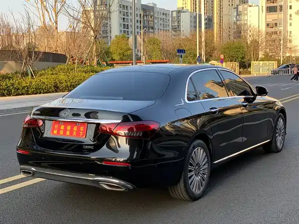 Mercedes-Benz E-Class 2023