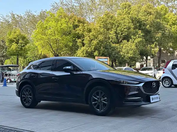 Mazda CX-4 2021