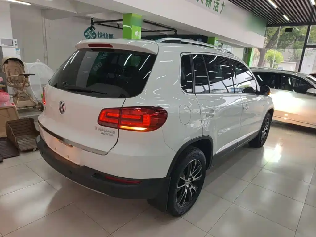 Volkswagen Tiguan 2016 — фото 7