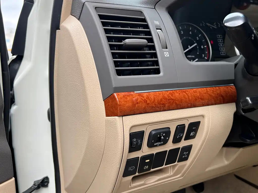 Toyota Land Cruiser 2017 — фото 20