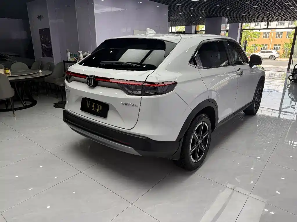 Honda Vezel 2023 — фото 4