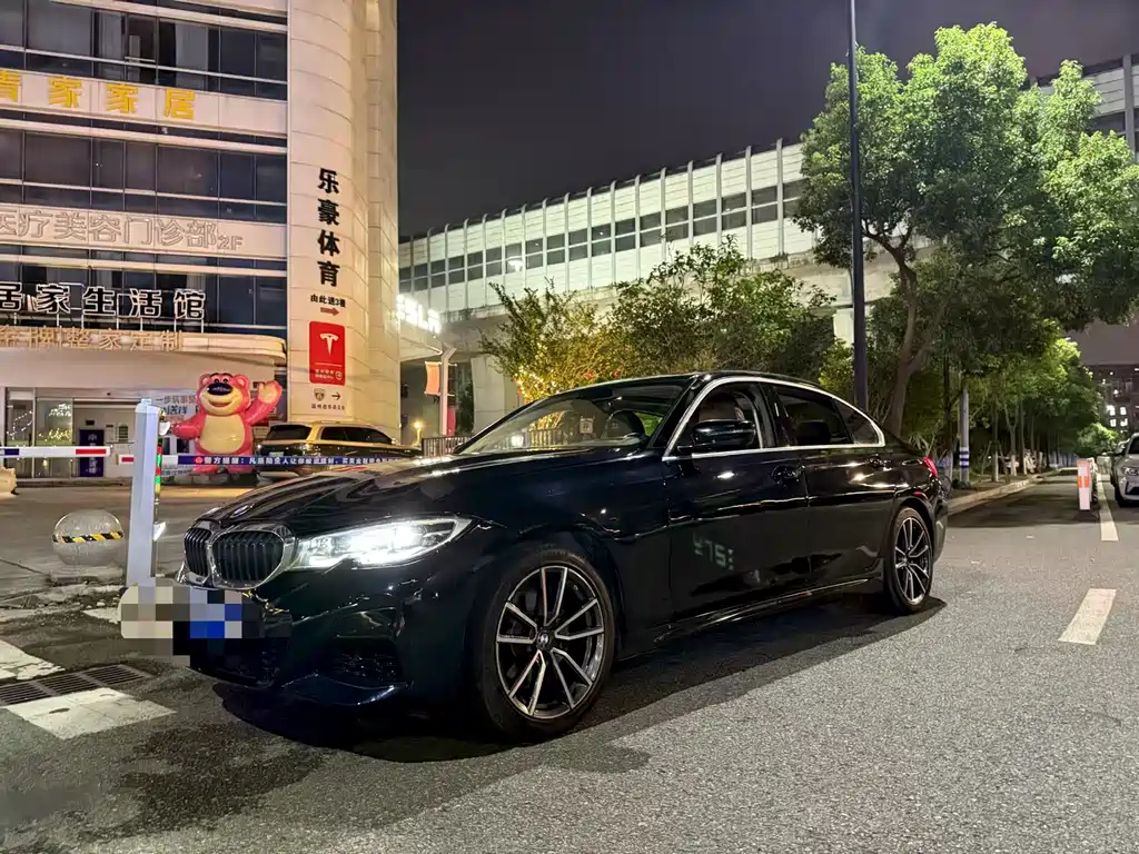 BMW 3 Series 2022
