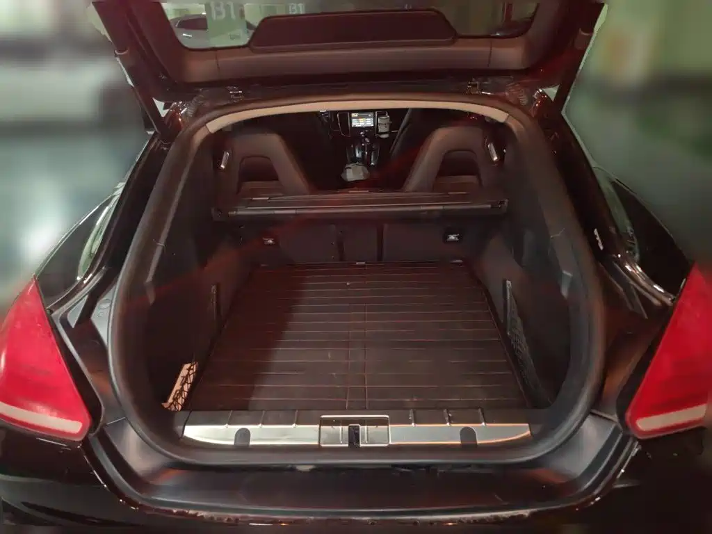 Porsche Panamera 2016 — фото 10