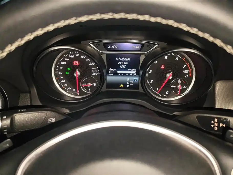 Mercedes-Benz CLA 2016 — фото 14