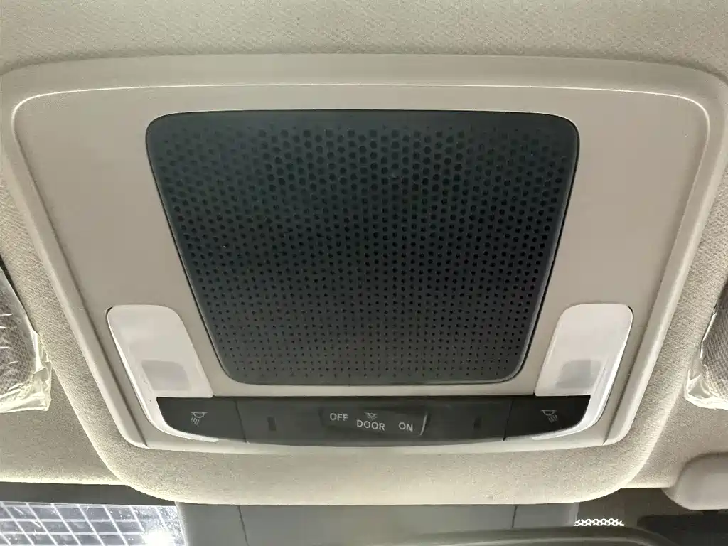 Honda Vezel 2023 — фото 15