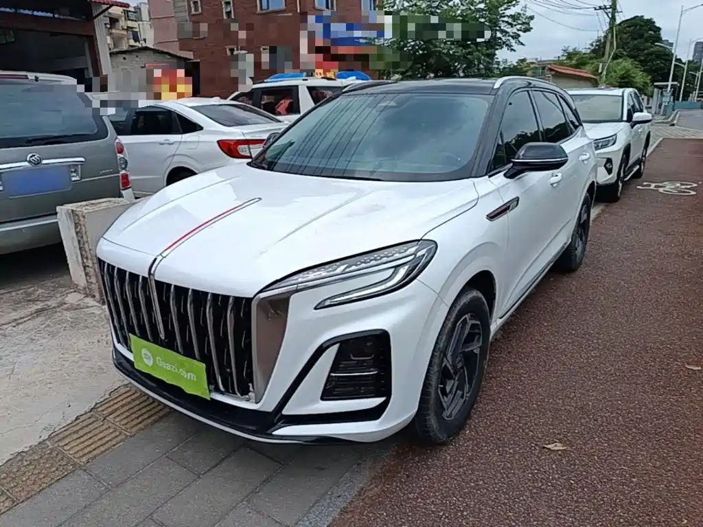 Hongqi HS3 2023