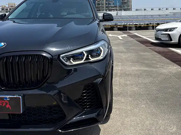 BMW X5 2021