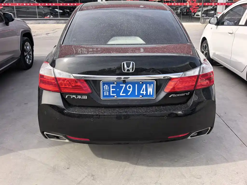 Honda Accord 2015 — фото 5
