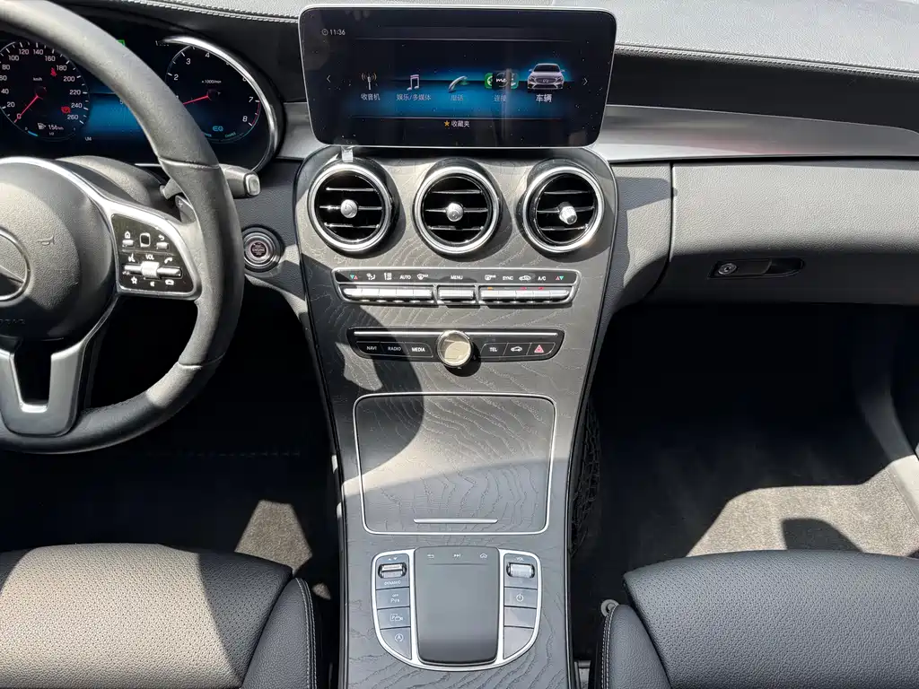 Mercedes-Benz C-Class 2019 — фото 14