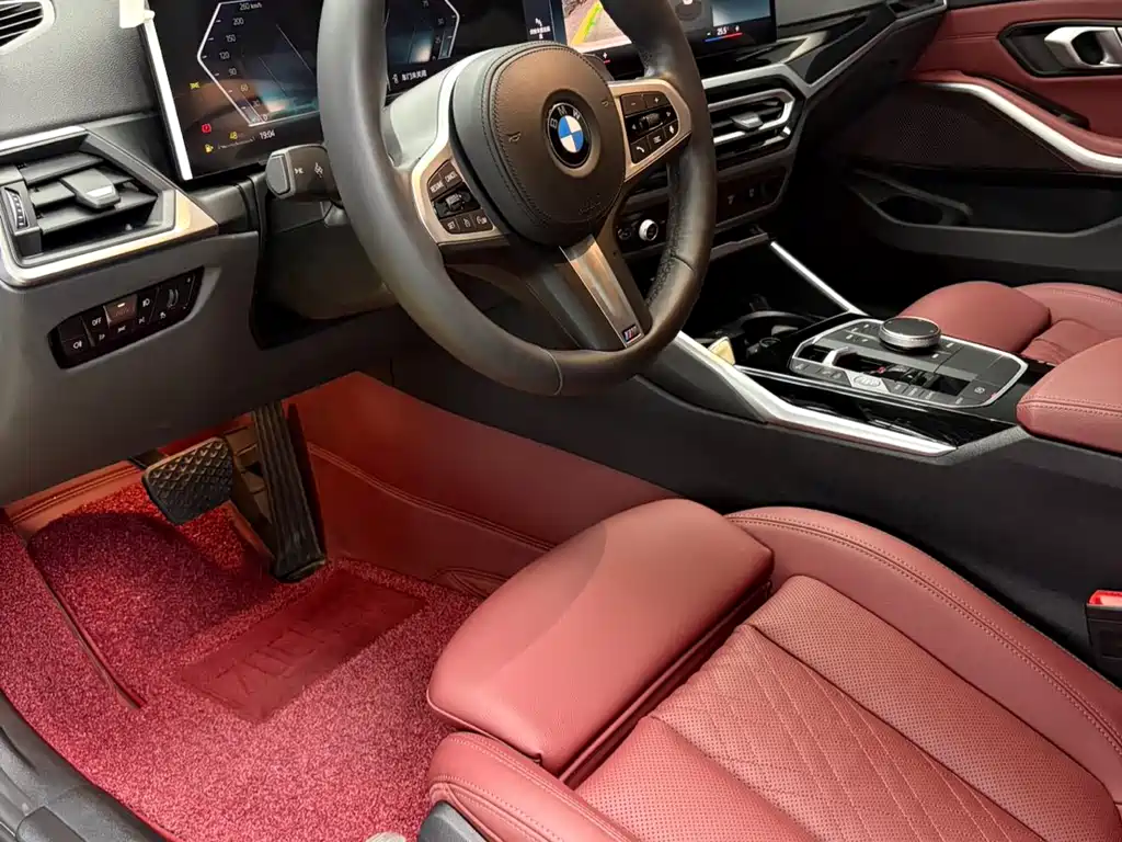 BMW 3 Series 2023 — фото 17