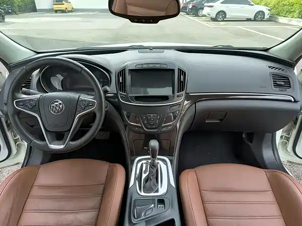 Buick Regal 2015