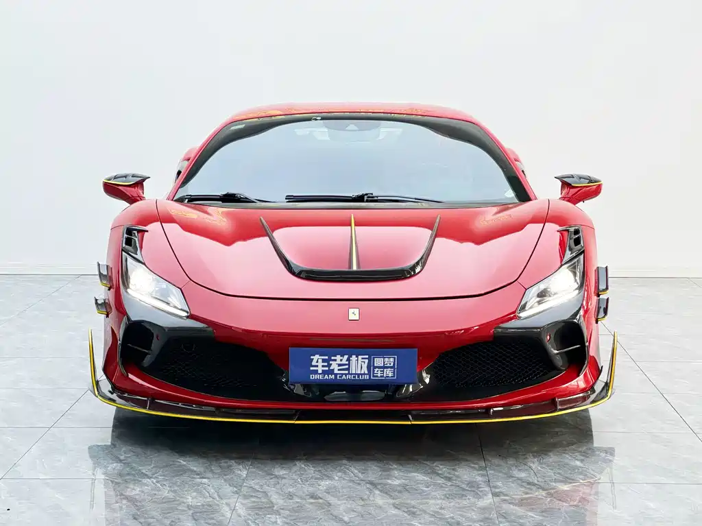 Ferrari F8 2022 — фото 2